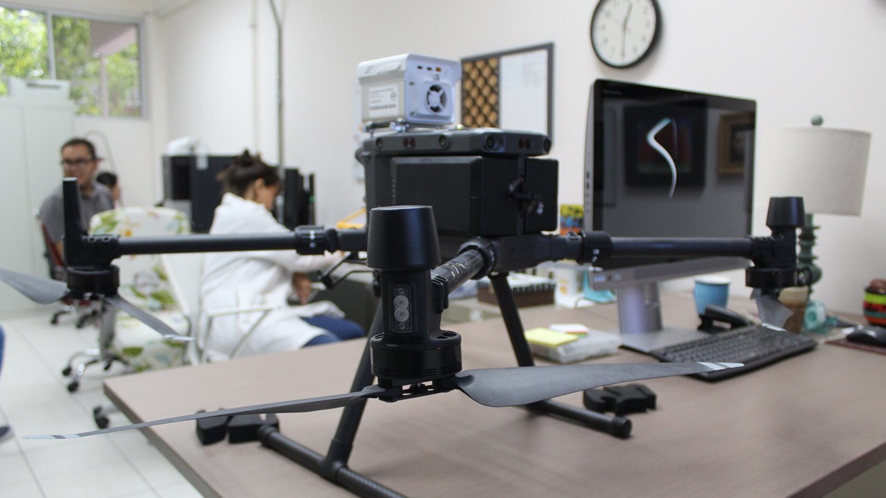 Dron Matrice M300 RTK con sensor SNIFFER 4D